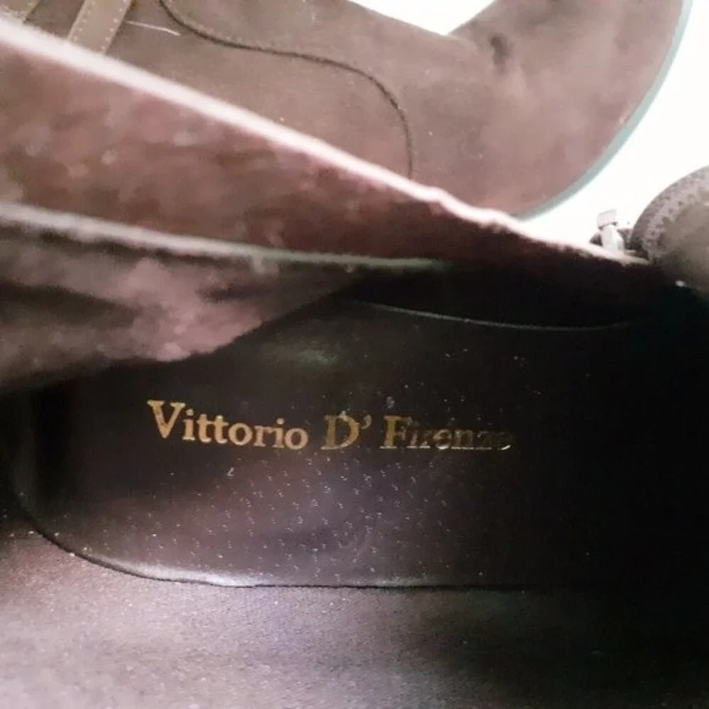 Vittorio D' Firenze Knee High Chestnut Faux Suede Leather FullZip Wedge Boots S6